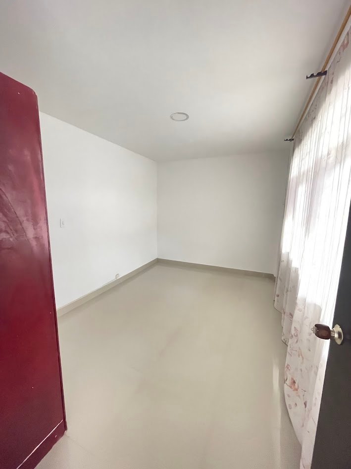 MODELO - COMERCIAL O VIVIENDA 