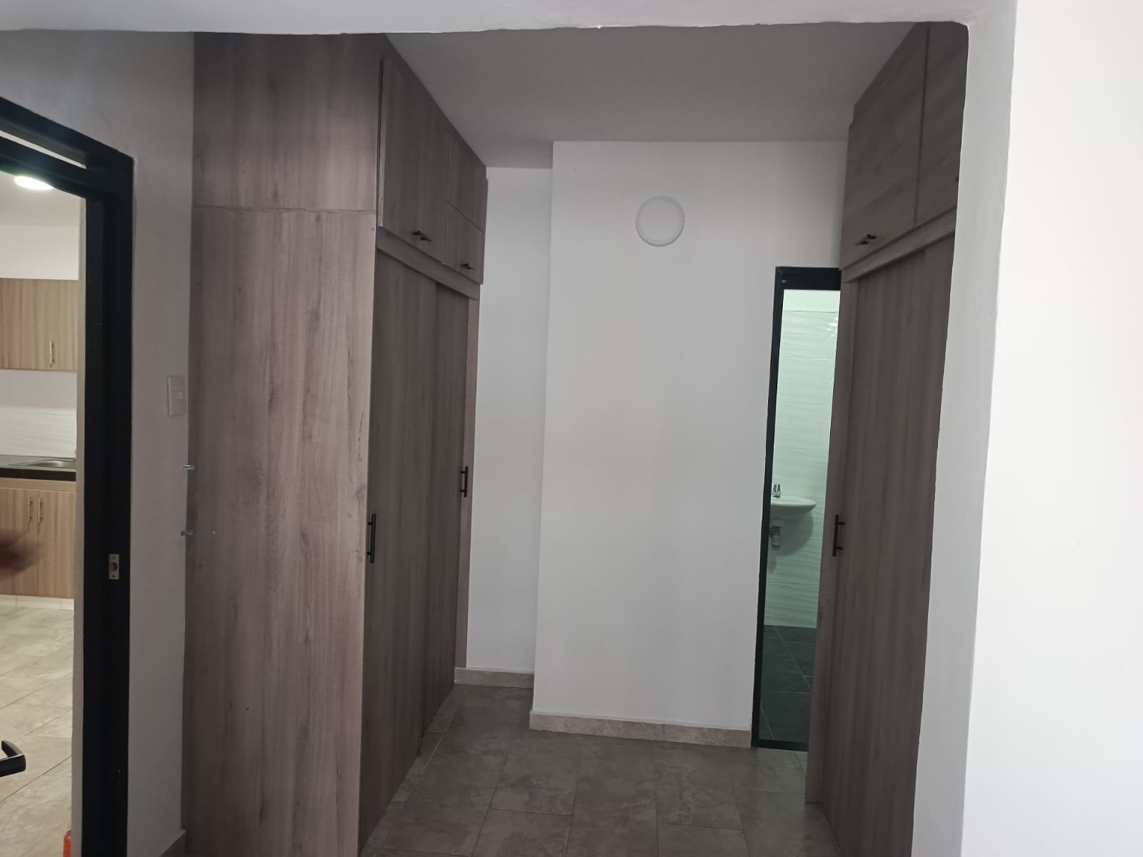 APARTA ESTUDIO EN LAS AMERICAS