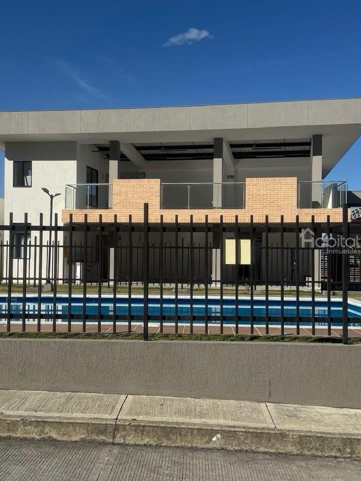 OKAVANGO AMPLIADA PARA ESTRENAR