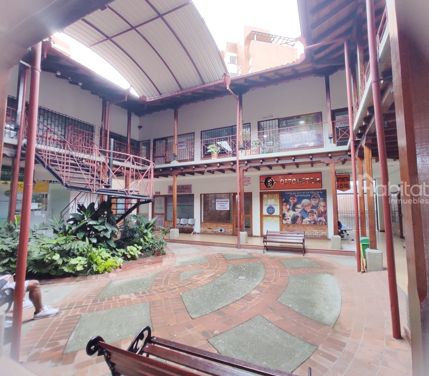 OFICINA EN LA CASONA