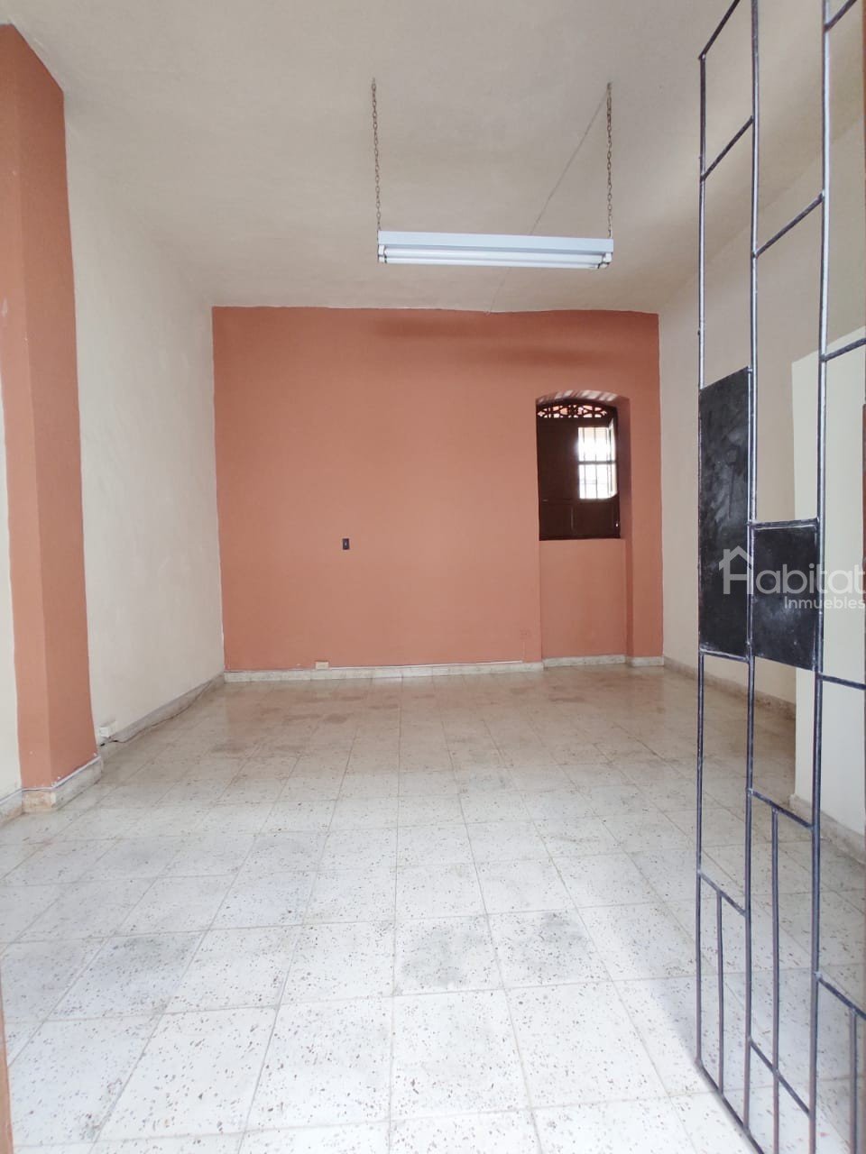 LOCAL SOBRE LA CRA. 9 BARRIO SAN CAMILO