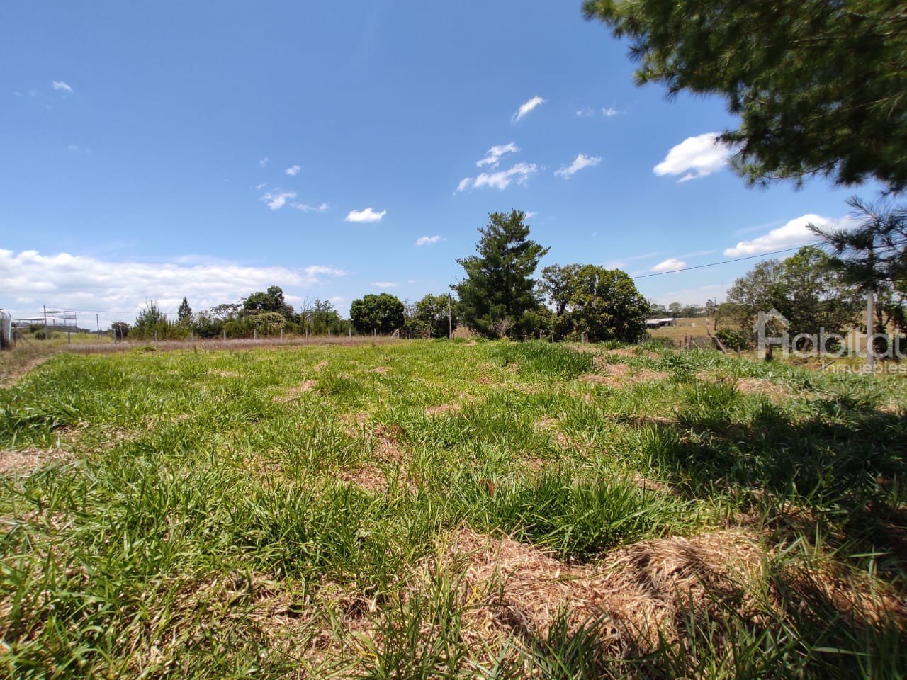 LOTE EN ATARDECERES DE LA PRADERA