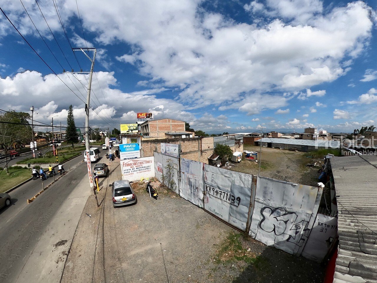 LOTE COMERCIAL SOBRE LA AUTOPISTA