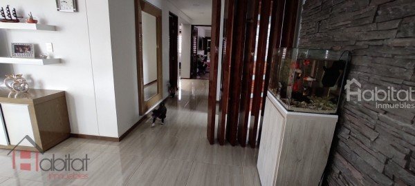 LA PAZ CON 3 APARTAMENTOS Y BODEGA – ACABADOS DE LUJO