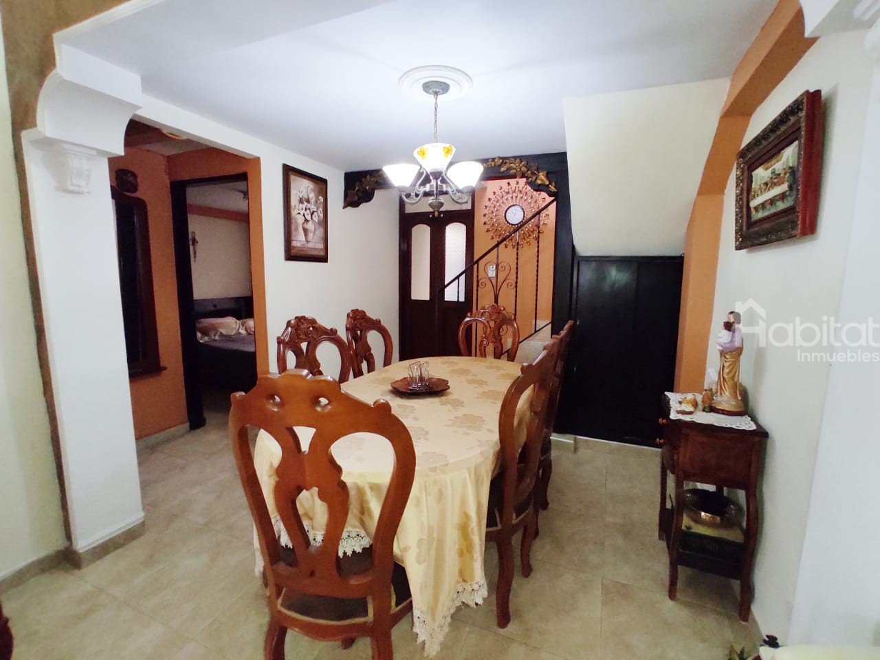 CASA EN LOS NARANJOS