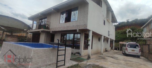 CASA TIPO CAMPESTRE PISOJE